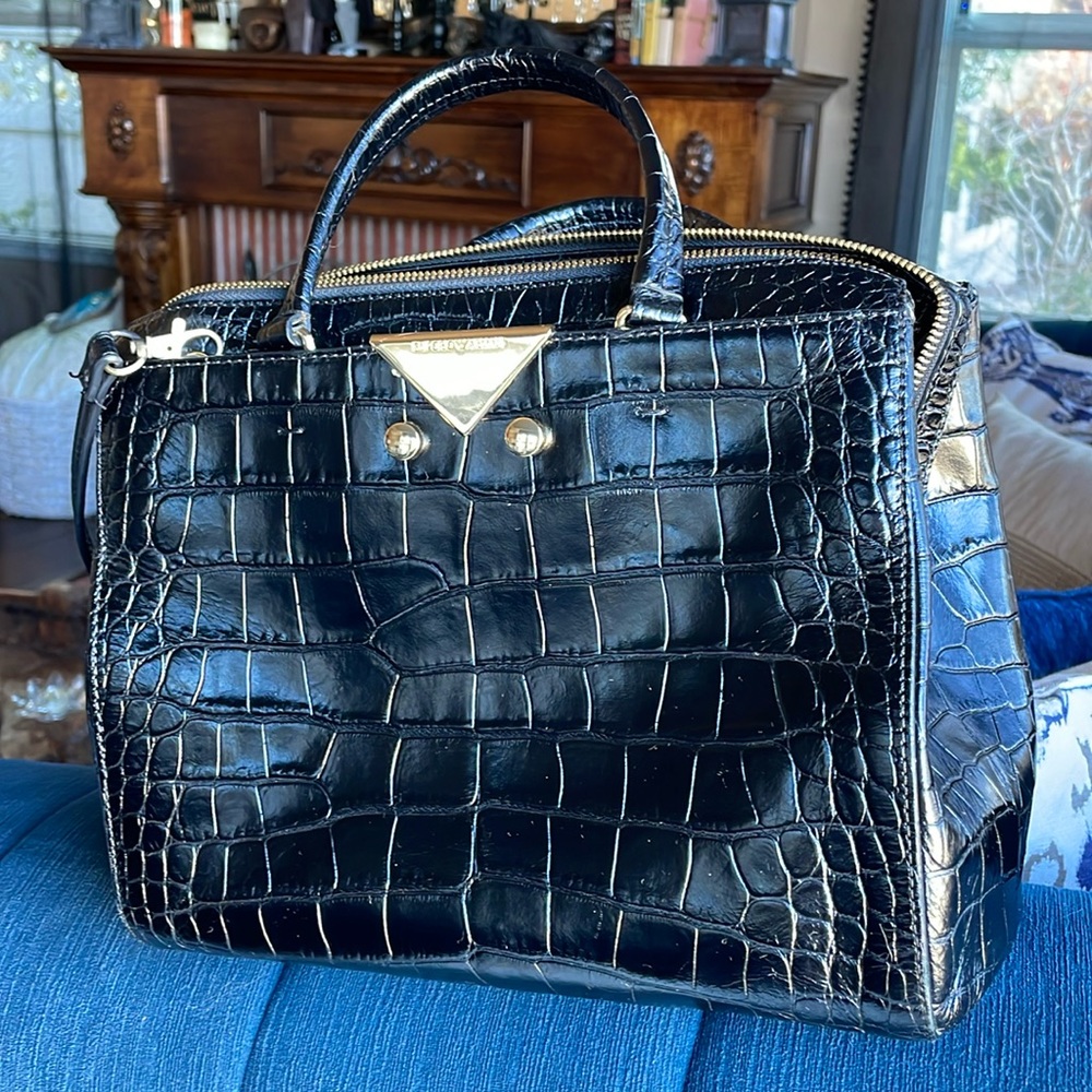 Used, good condition black Armani purse